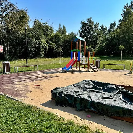 Z Duzym Ogrodem-relaks Blisko Krakowa Apartman